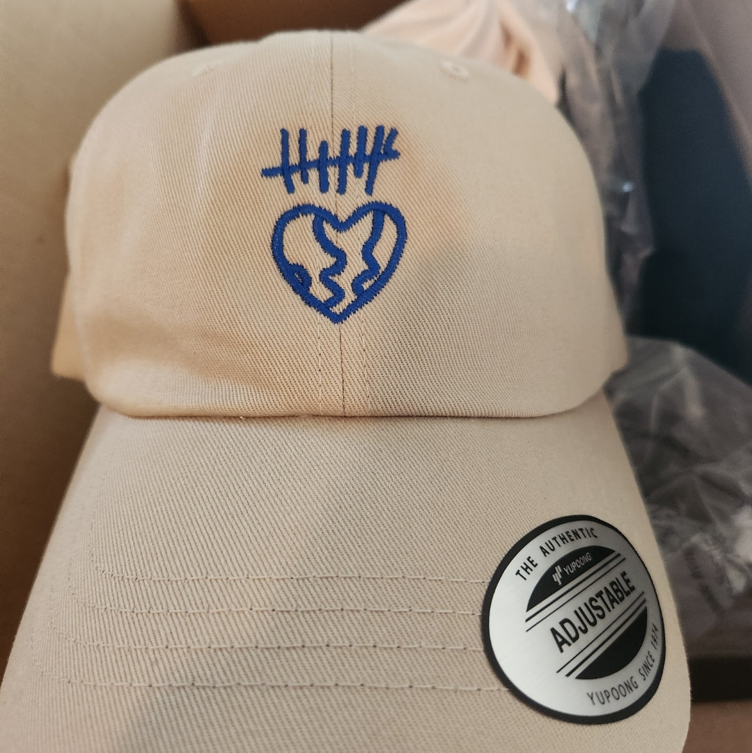 HRTHS Love is King Hat